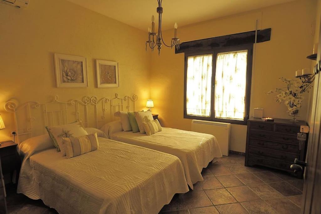 Sayalonga Villa El Pino: With Private Pool מראה חיצוני תמונה