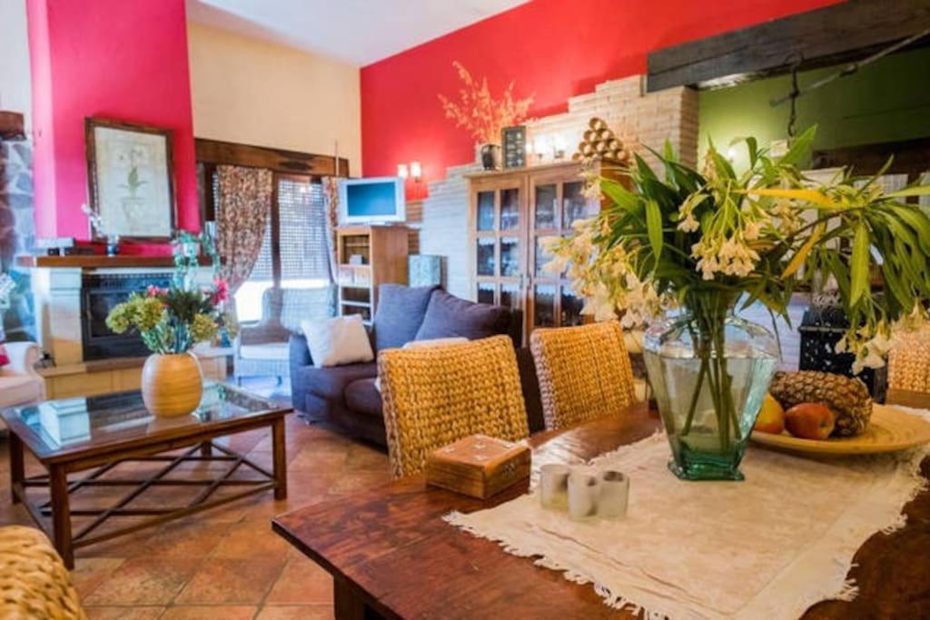 Sayalonga Villa El Pino: With Private Pool מראה חיצוני תמונה